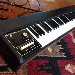 ROLAND EP-10 電子ピアノ 61鍵 Roland EP-10 61-Key Electronic Piano 1997 – Herscheid and