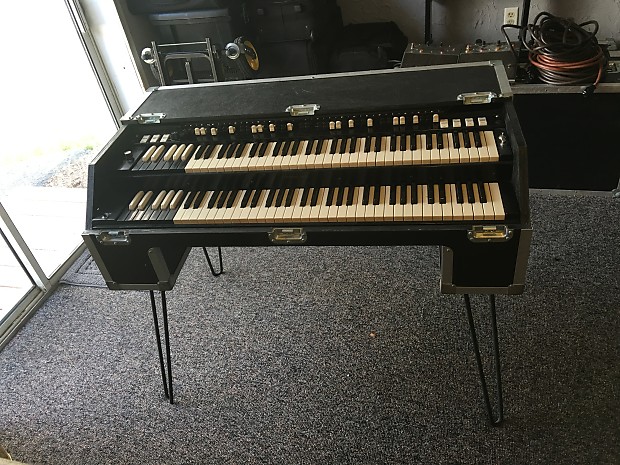 Professionally Chopped Hammond B3 w/Leslie image 1