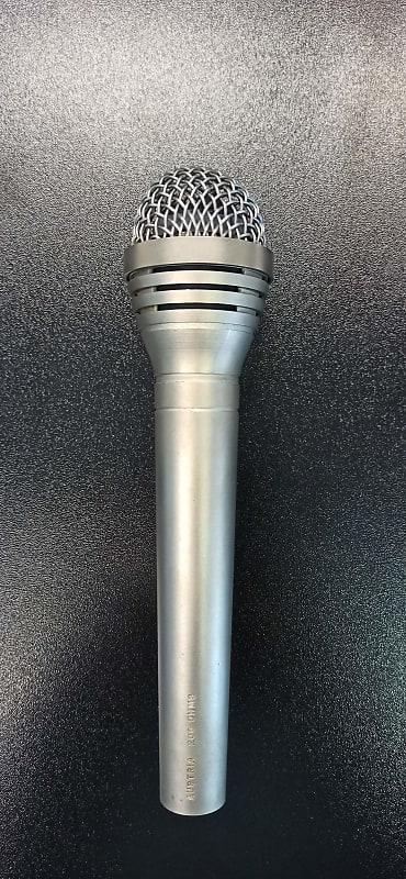 AKG D 90 S | Reverb