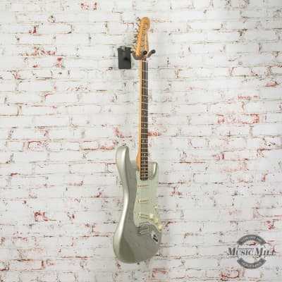 Fender Robert Cray Stratocaster Electric Guitar Inca Silver image 4