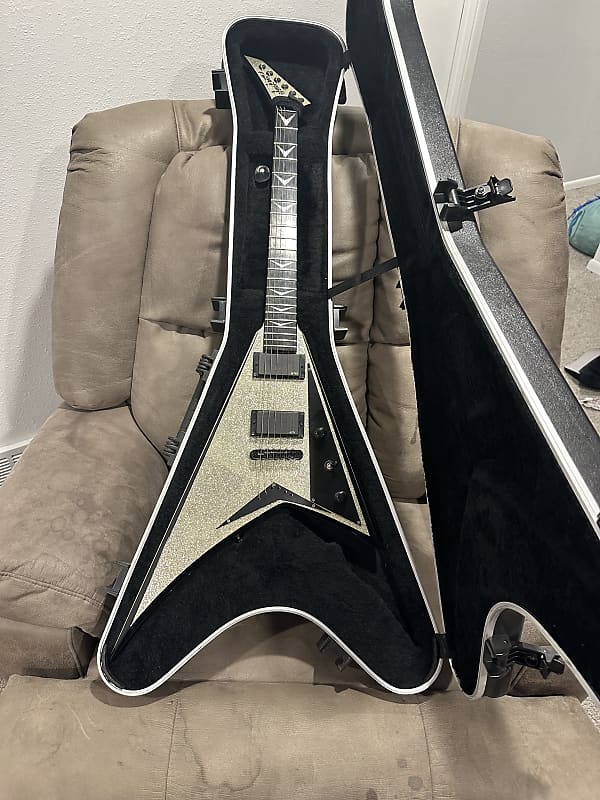 Jackson Matt Tuck Signature 2000's - Sparkling Silver | Reverb