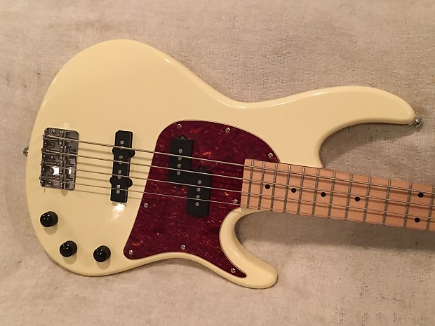 Ibanez trb 80 top