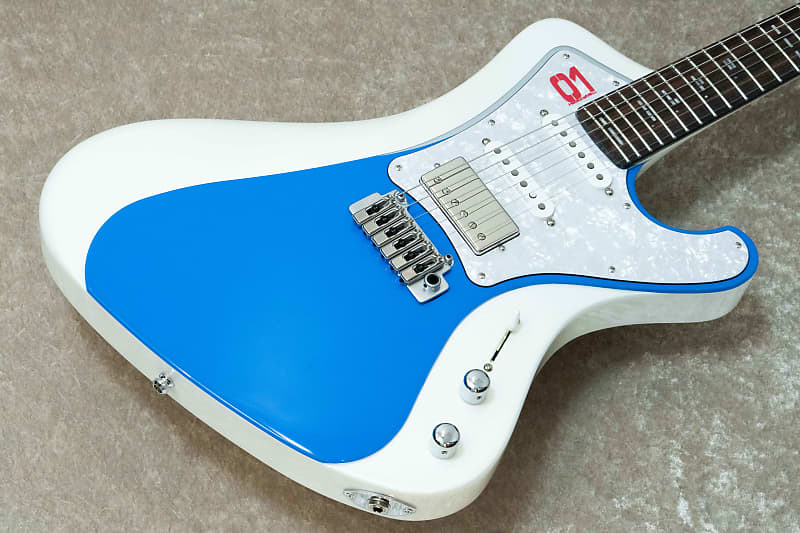 ギター E-STREAM Miku Custom  SNOW MIKU Edition Hatsune Miku Guitar E-STREAM-Miku-Custom SNOW MIKU Edition