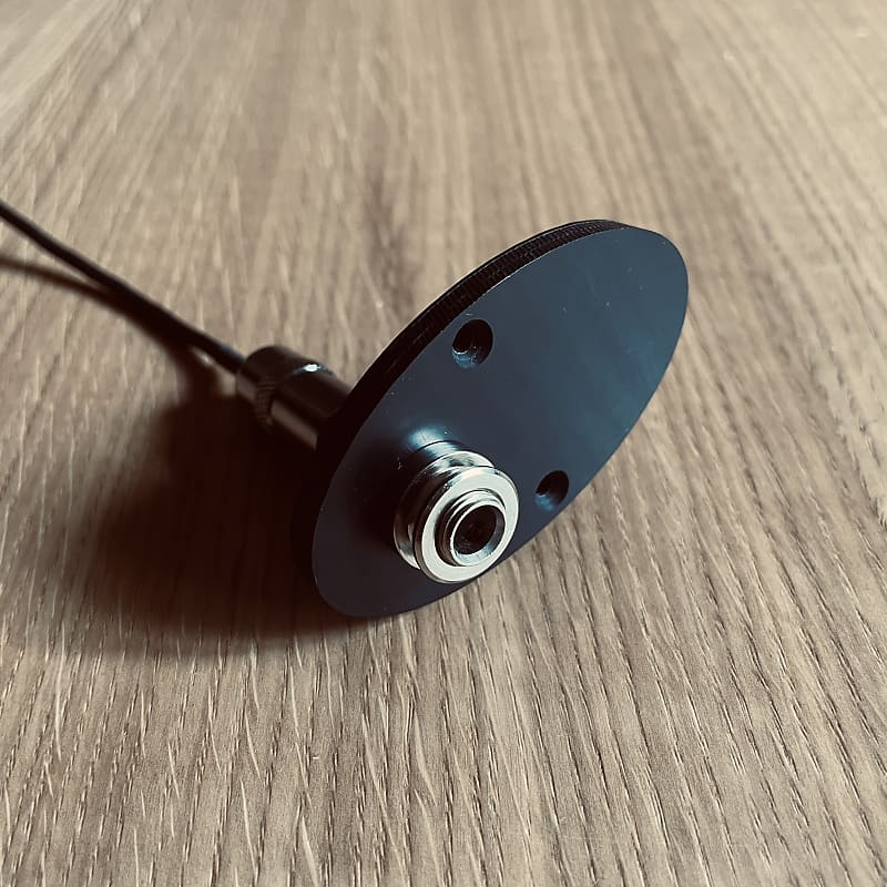 ES2 Conversion Adapter – Jackplate – Plug for Taylor Guitars with Expression System 2 image 1