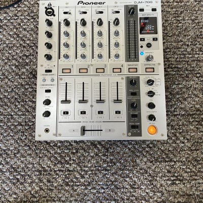 DJM-700-S 96kHz/24bit デジタルDJミキサー｜SOUNDMART