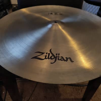Zildjian 22" A Series China Low Cymbal 1982 - 1996 - Traditional image 3
