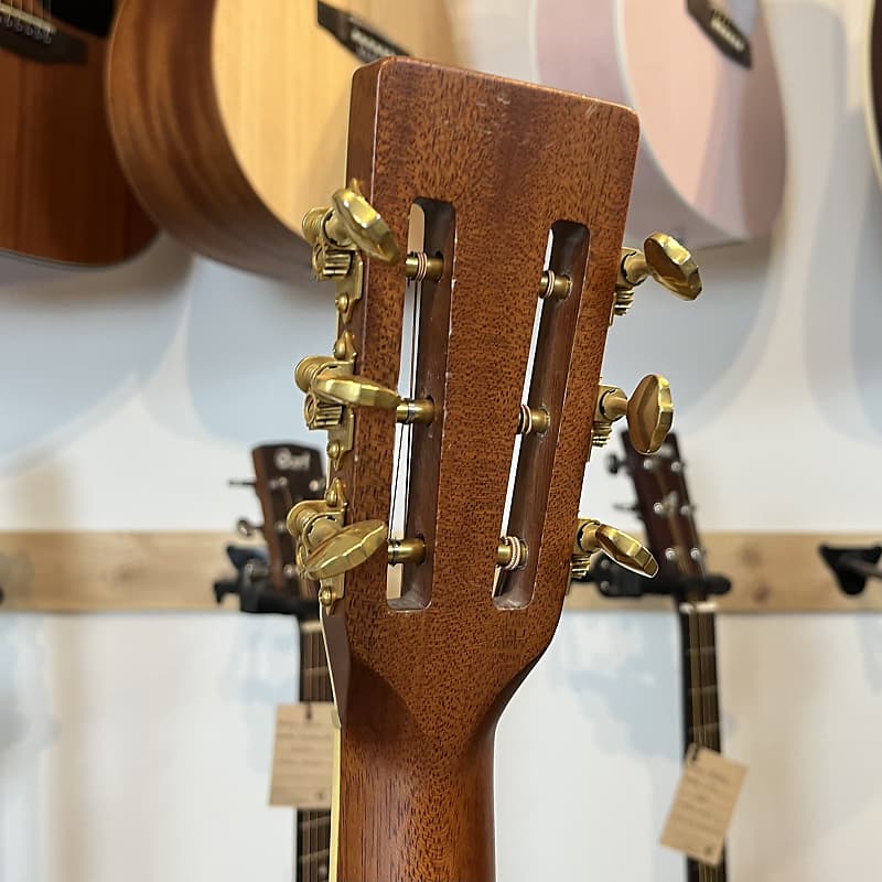 Larson Bros Maurer 2 + micro rosace Fishman | Reverb