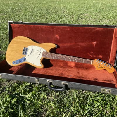 1973 Fender Musicmaster in Natural- Professional set up- Fender hard shell case image 1