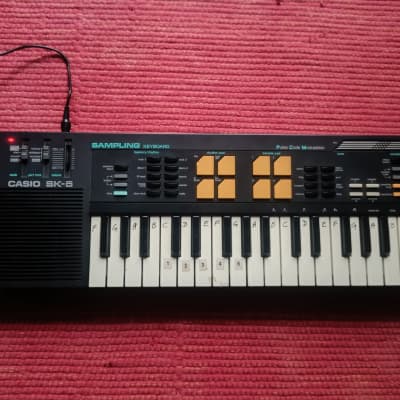 Legendary Casio SK-5 - Portable Sampler Sampling Keyboard and Synthesizer (1987)!  Super Nice!