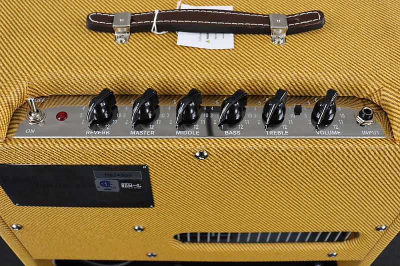 Fender Blues Junior III 15-Watt 1x12 Fender Blues Junior III 15-Watt 1x12