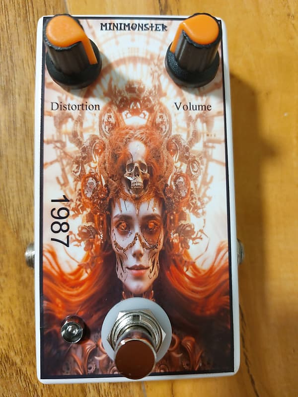 1987 Distortion  Guitar Pedal  - Handcrafted in the UK image 1