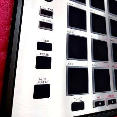 Akai MPC Element Music Production Controller | Reverb