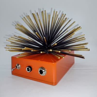 POTAR Design - Sound Urchin - vibratory sound device - 2023 Orange image 2