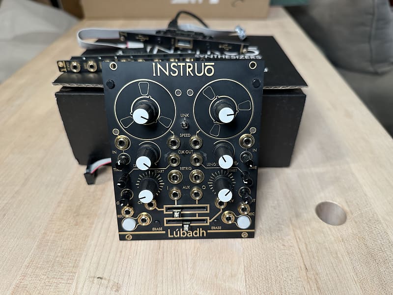 Instruo Lubadh と Expansion Pack ユーロラック