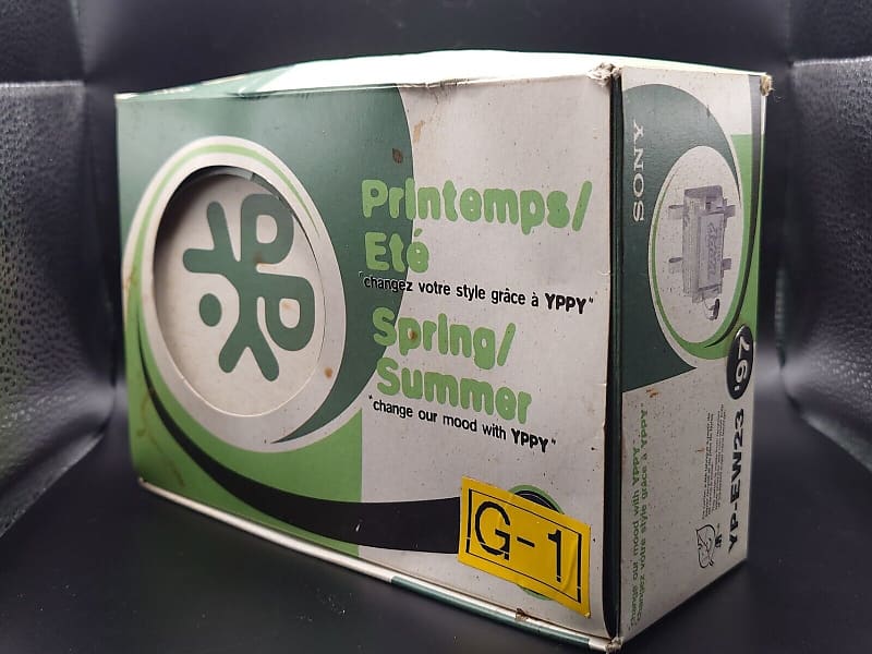 Very Rare collectors sony yppy &quot;Rock Pitcher&quot; yp-ew23 cassette player walkman  			