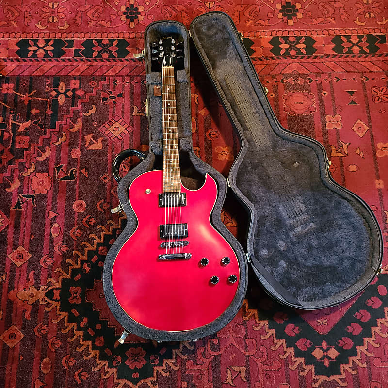 2003 Gibson ES-135 No F holes Red | Reverb 2003 Gibson ES-135 No F holes Red | Reverb