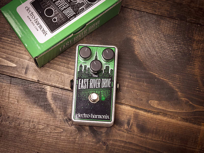 Electro-Harmonix East River Drive