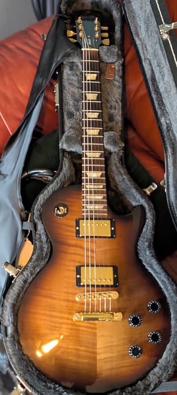 Gibson Les Paul studio plus 2001年製　多数改造 Gibson Les Paul studio plus 2001年製多数改造