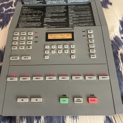 Alesis MMT-8 Multi-Track MIDI Recorder Sampler/Sequencer 1987 - 1992 - Grey