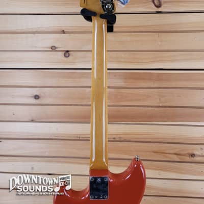Fender Vintera 60s Mustang Bass with Fender Deluxe Gig Bag - Fiesta Red image 5