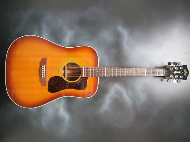 Guild hotsell d40 sunburst