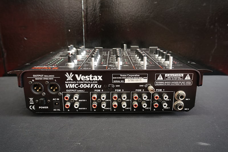 今だけ！約,000以上値下げ中！！】Vestax/DJミキサー/VMC