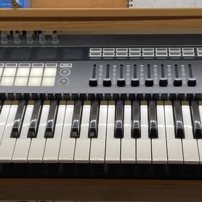 Novation ReMOTE 61 SL MKIII MIDI Controller 2018 - Present - Black