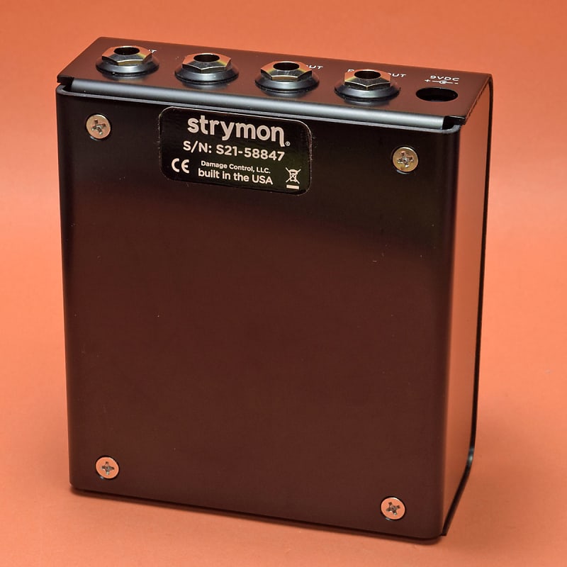 strymon FLINT tremolo & reverb　v１ Strymon Flint V1 Reverb & Tremolo Effect Pedal w/ Box - Used