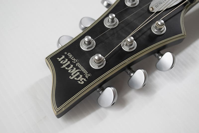 Schecter Guitar Research C-1 Platinum Electric Guitar Schecter Guitar Research C-1 Platinum Electric Guitar