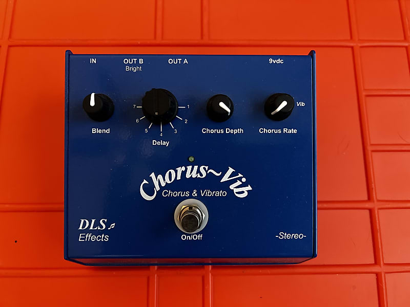 DLS Effects Chorus-Vib 2015 - Blue | Reverb