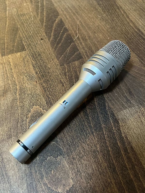 Neumann KMS84 - (km84)