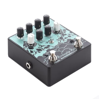 Earthquaker Devices Avalanche Run Stereo Delay & Reverb V2 Mint Green & Black (CME Exclusive) image 2
