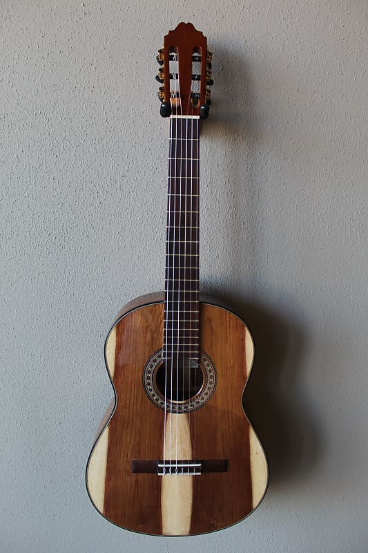 630 scale outlet classical guitar