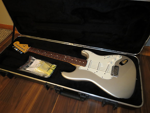 Fender American standard 2010年製 (アメスタ) Fender USA 2010年製 American Standard Stratocaster SSB