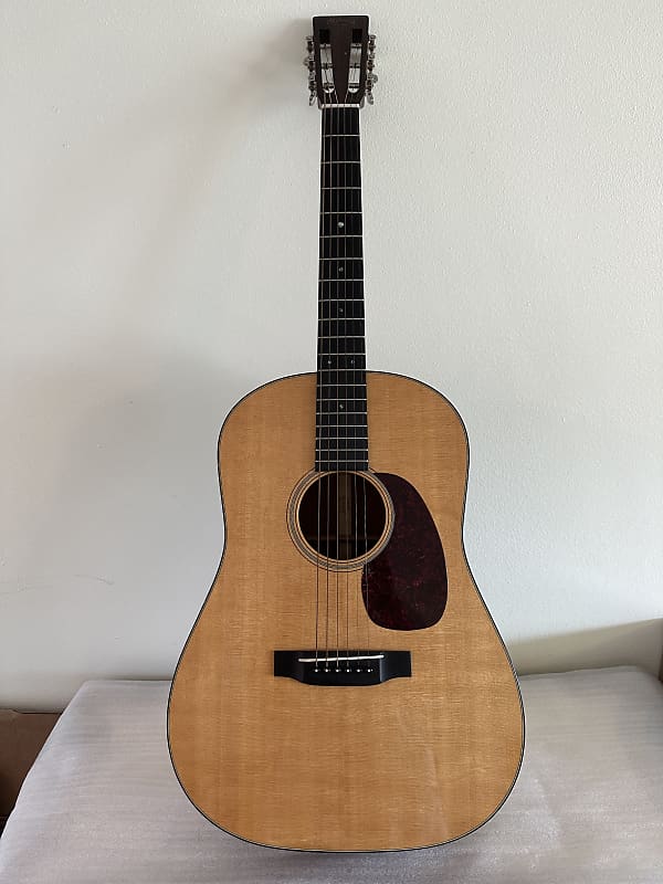 1997 Martin Vintage Series D-18VMS Natural Slot Headstock D-18