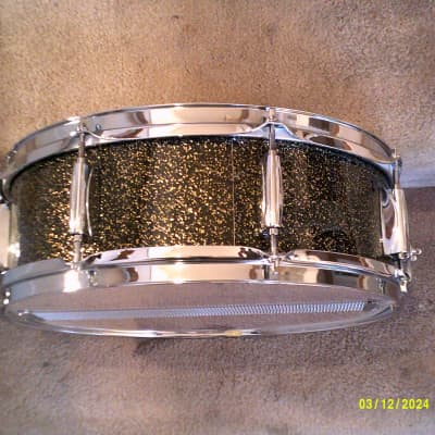 Gretsch Catalina Club 14 X 5 Snare Drum, Black Galaxy Lacquer, Mahogany Shell - Excellent1 image 4