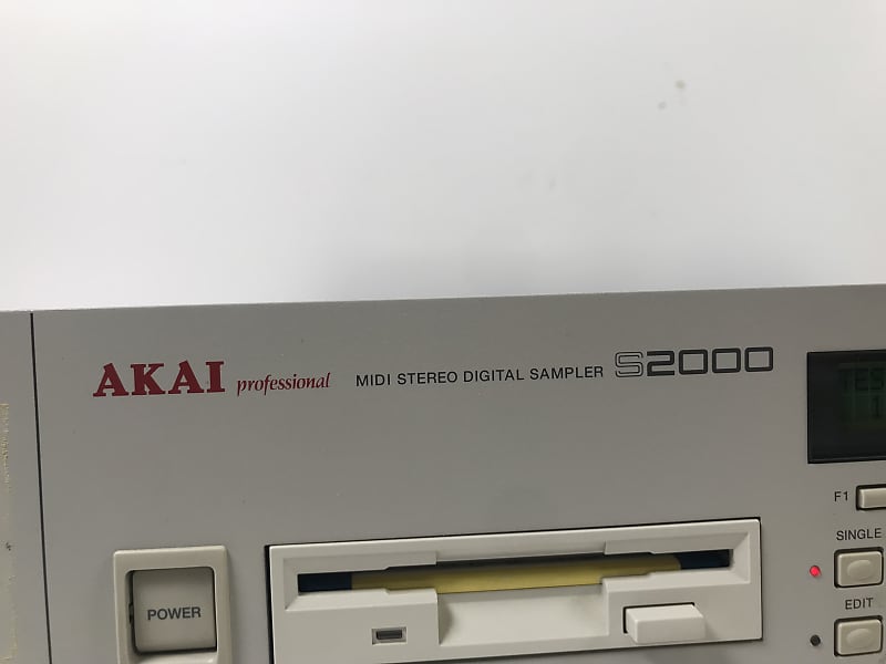 Akai S2000 Rack Mount MIDI Stereo Digital Sampler