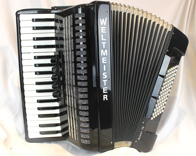 6198 - Excellent Black Weltmeister Achat Piano Accordion LMM 34 72