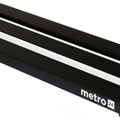 Pedaltrain Metro 24 3-RAIL 24" x 8" Pedalboard w/Soft Case image 2