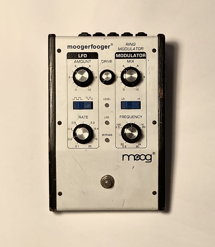 Moog MF-102 Moogerfooger Ring Modulator - White | Reverb
