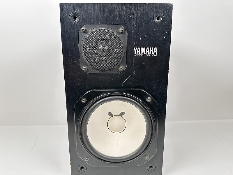 Yamaha NS-10M Vertical Studio Monitor  			