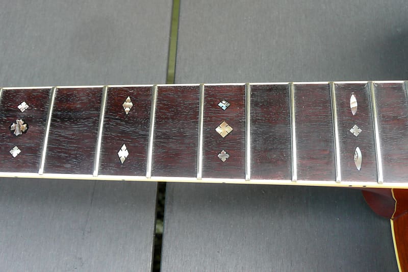 Ibanez Artwood AWG600E Hand Crafted Cutaway Guitar 1998