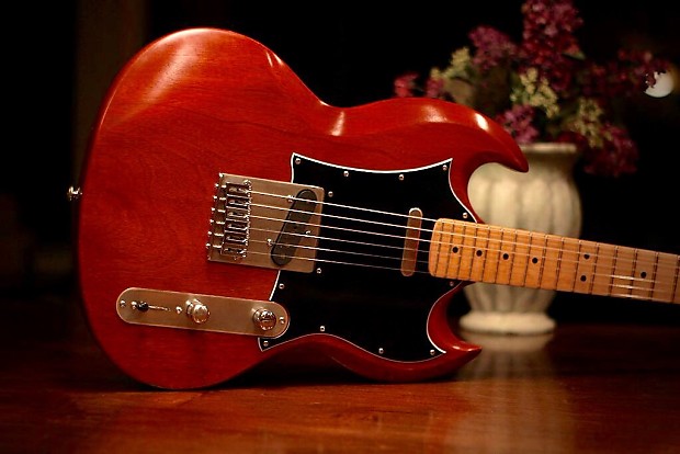 Sg with strat neck top