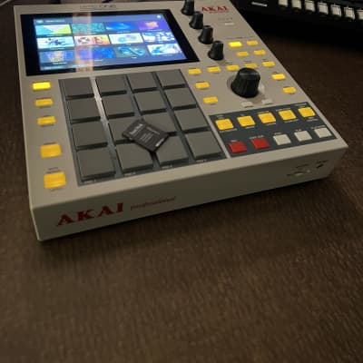 Akai MPC One Standalone MIDI Sequencer Retro Edition | Reverb