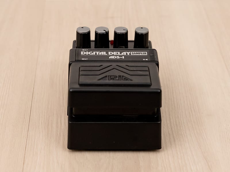 ギター ARIA DIGITAL DELAY SAMPLER ADS-1 Vintage Aria ADS-1 Digital Delay & Sampler Effects Pedal