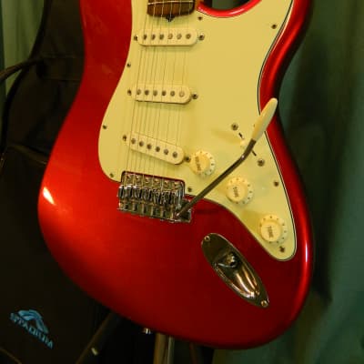 Fender Stratocaster 1994 Candy Apple Red, Made in Japan image 3