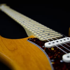 MINT! Fender American Deluxe Stratocaster Amber & Fender Case image 10