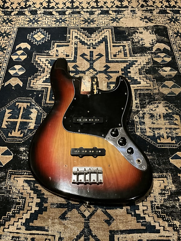 FENDER JAZZ BASS ボディ Fender Limited Edition 66 Jazz Bass - Aged Olympic White