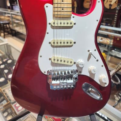 Fender Standard Stratocaster with S1 Tremolo with Maple Fretboard MIJ 1984 - 1987 - Candy Apple Red image 2