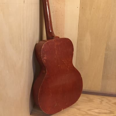 Late '50s United-made Parlor guitar, electrified image 10